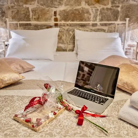 Historic Plaza Varos (adults Only) 4*