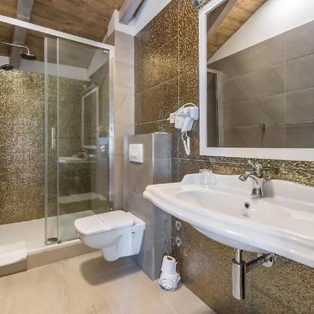 Historic Plaza Varos (adults Only) 4*