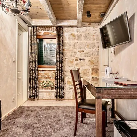 Historic Plaza Varos (adults Only) فندق سبليت