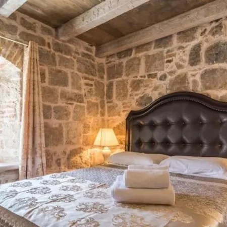 Historic Plaza Varos (adults Only) Split