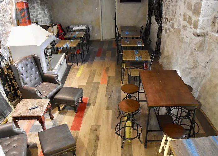 Historic Plaza Varos (adults Only) Hotel